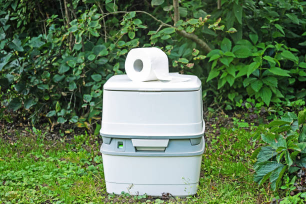 Best Luxury portable toilet rental  in Freer, TX