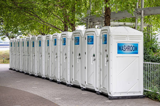 Best Portable restroom trailer rental  in Freer, TX